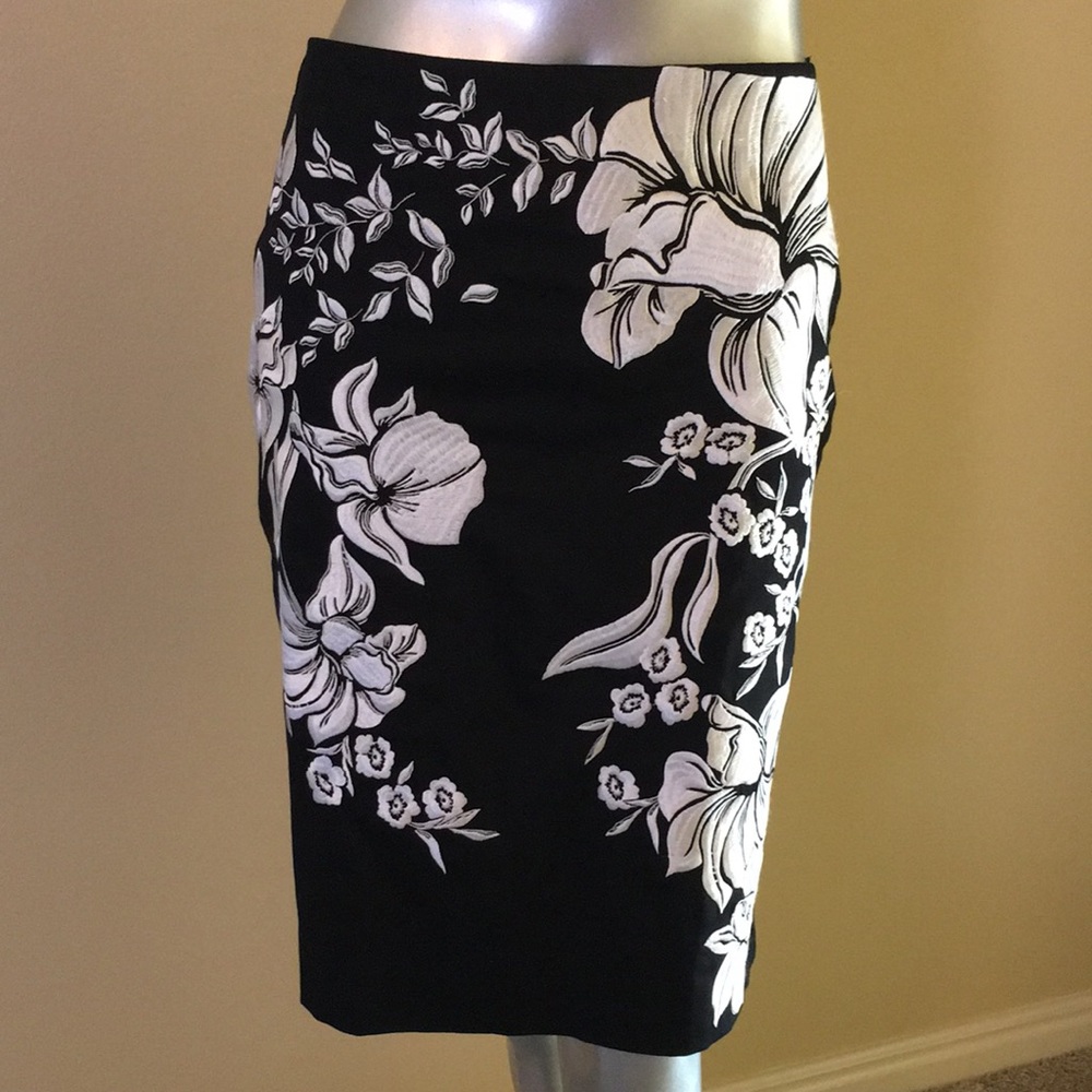 WHBM Floral Embroidered Sateen Pencil Skirt